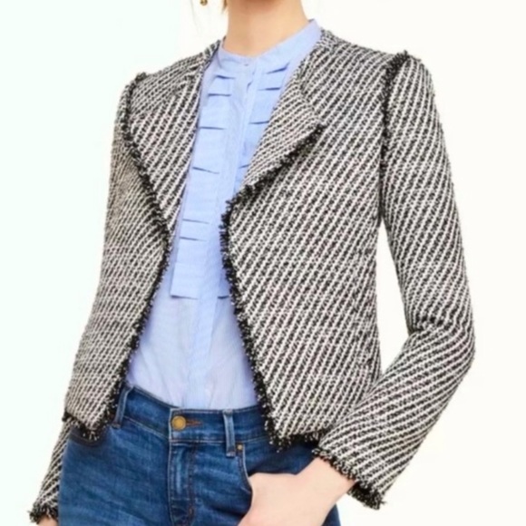 Ann Taylor Jackets & Blazers - NWT Ann Taylor Petite Women’s Black and White Fringe Tweed Blazer - size 6P